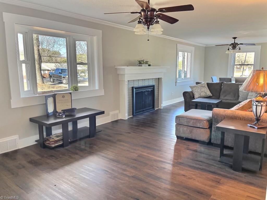 2840 Michael Road Lexington, NC 27295 - Photo 9 of 22 Living room view from Hallway/Bedrooms