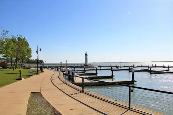 $353,384 | 727 Grand Dl Drive, Lavon, TX 75166