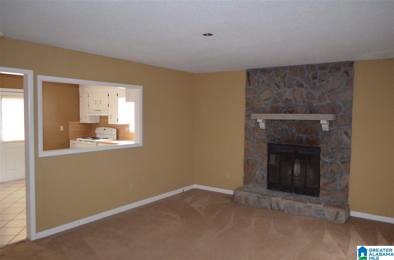 694 Annie Lee Road Trussville, AL 35173 - Photo 3 of 17