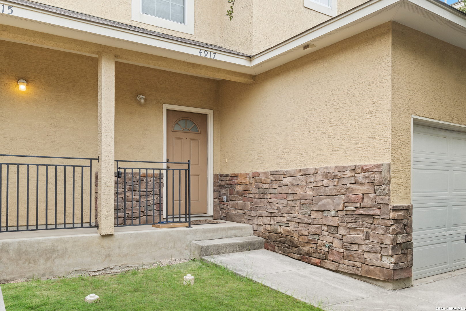 4917 Appleseed Court San Antonio, TX 78238 - Photo 3 of 23