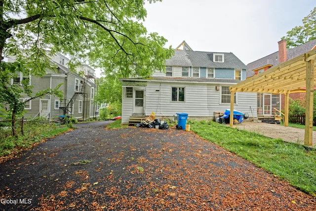 $274,000 | 29 South Pine Avenue, Albany, NY 12208