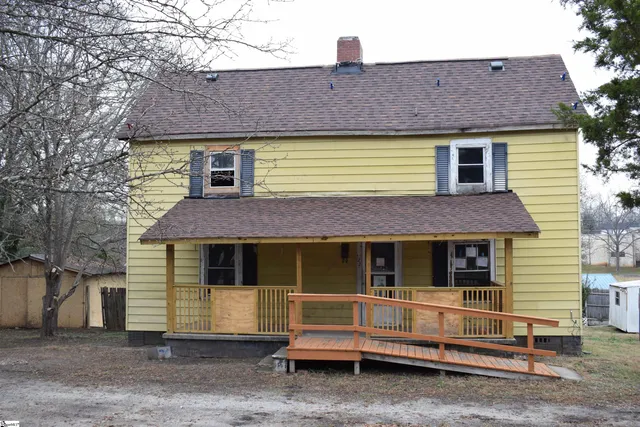 $160,000 | 122 West 1st Street, Williamston, SC 29697