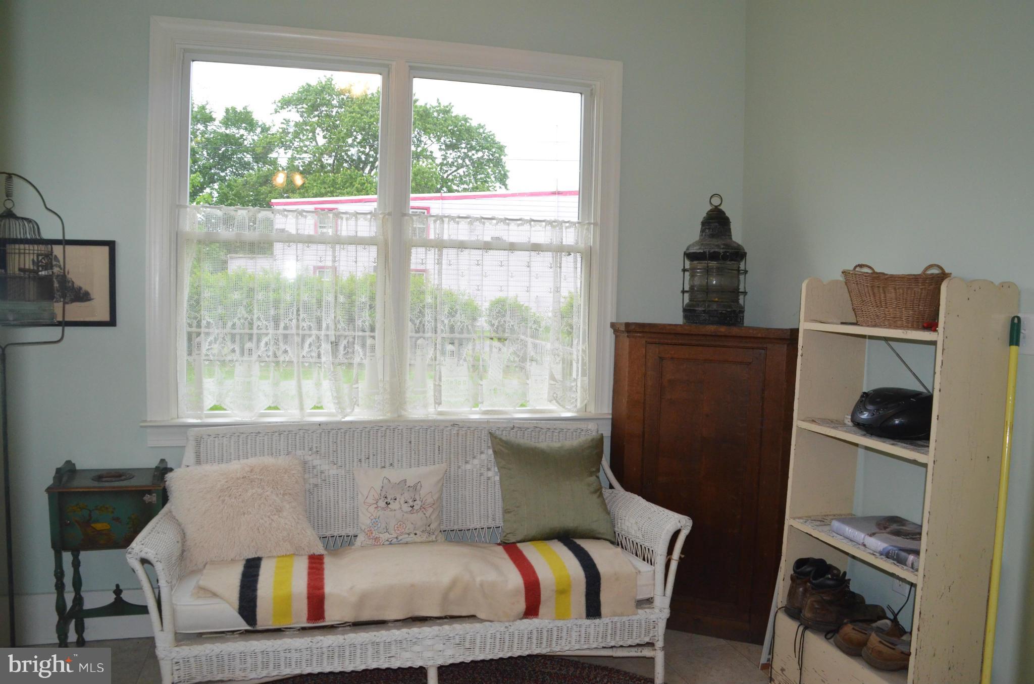 6061 Tilghman Island Road Tilghman, MD 21671 - Photo 11 of 30 Sunroom