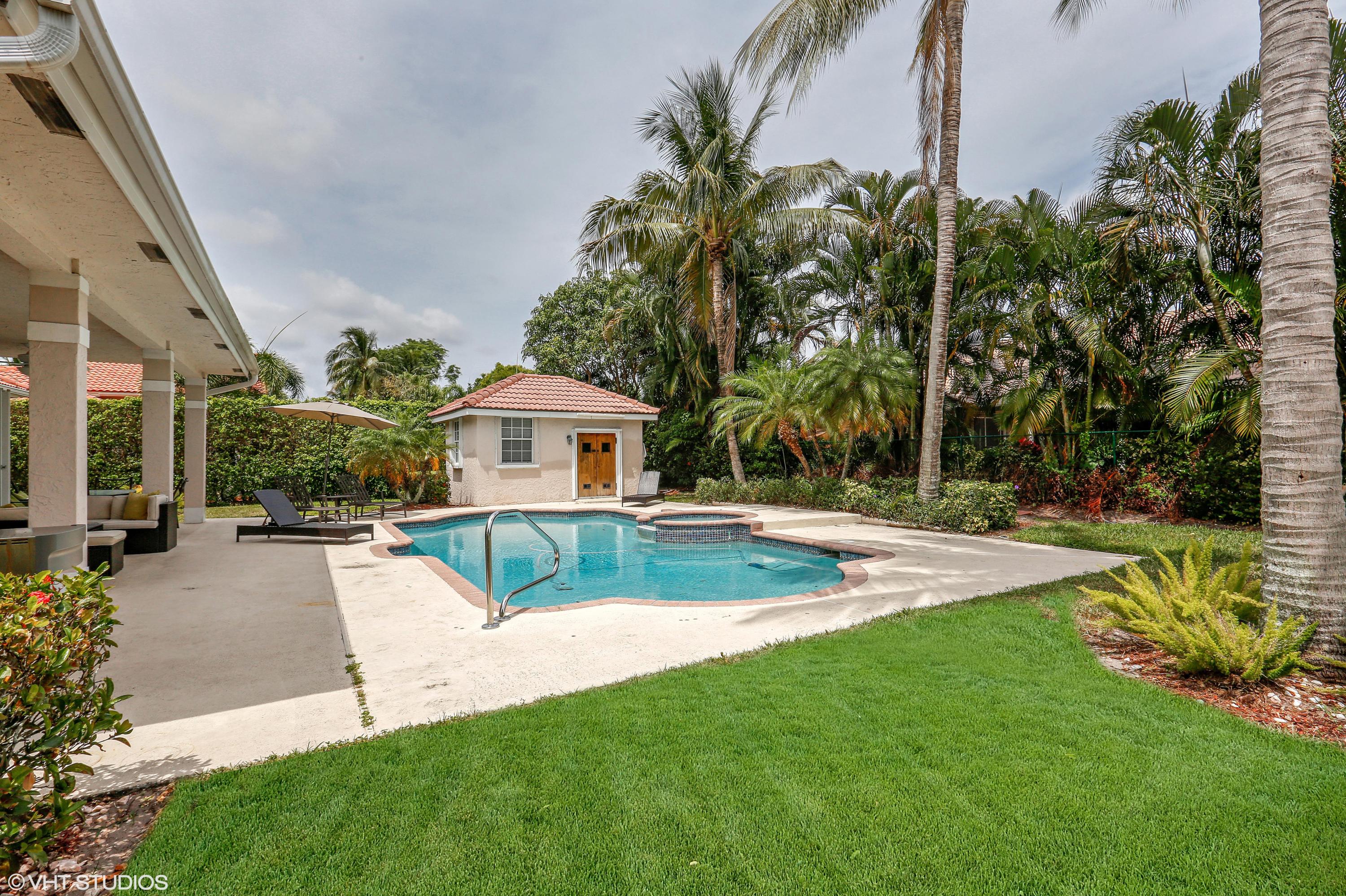 2235 Rabbit Hollowe Circle Delray Beach, FL 33445 - Photo 20 of 43 19_2235RabbitHollowCt_29_Pool_HiRes