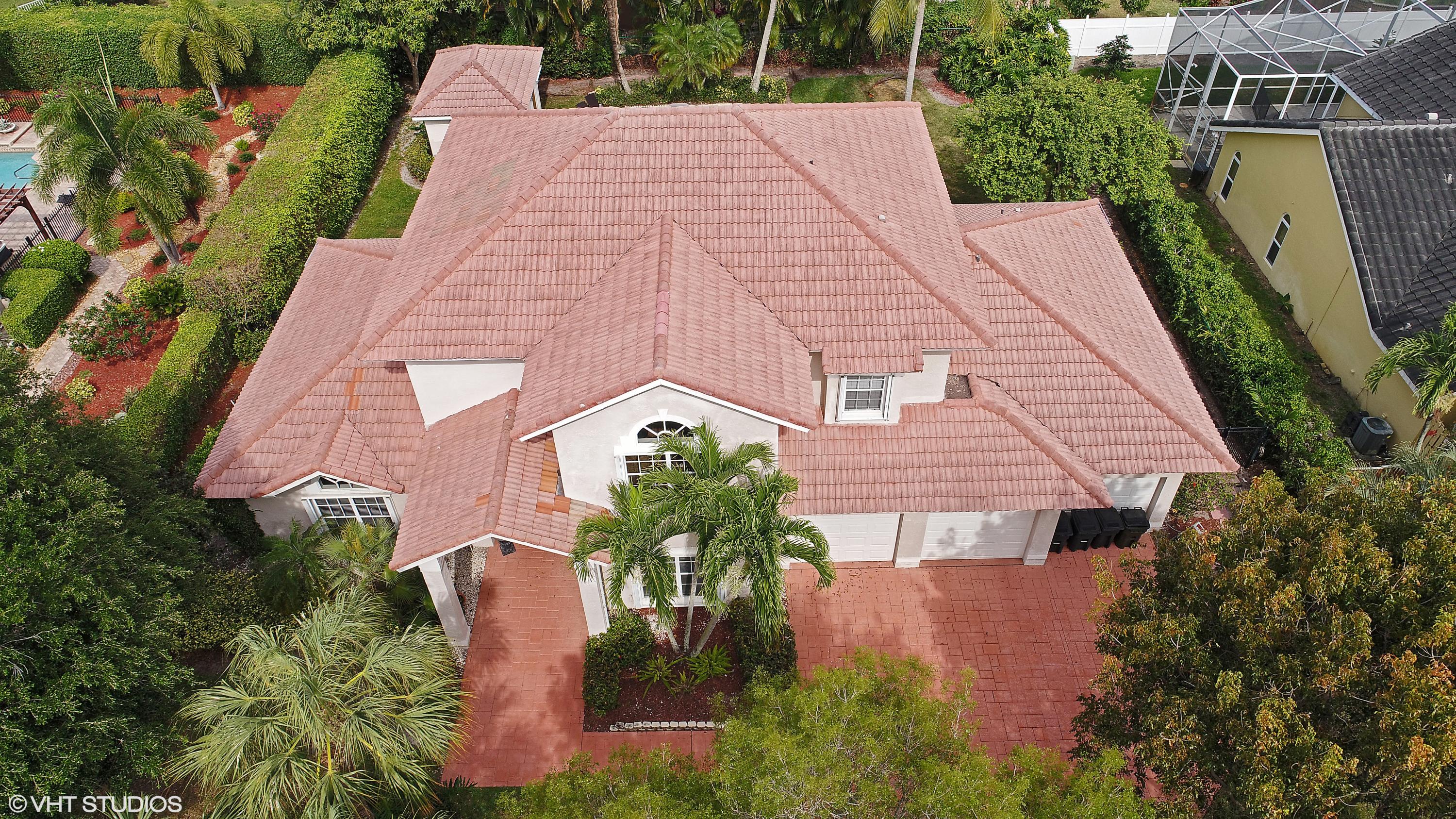 2235 Rabbit Hollowe Circle Delray Beach, FL 33445 - Photo 6 of 43 27_2235RabbitHollowCt_181007_AerialView_