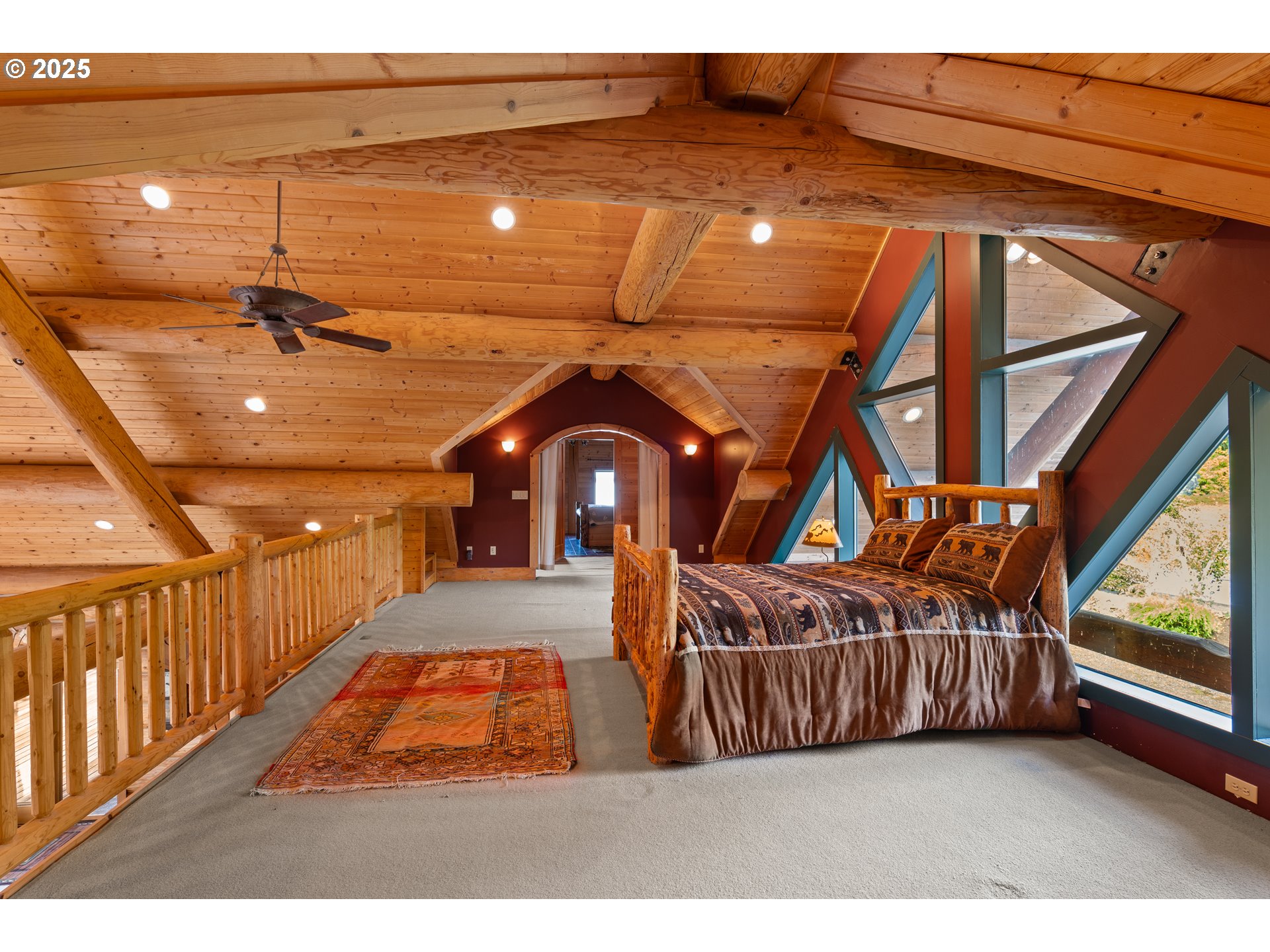 39582 Little Fall Creek Road Fall Creek, OR 97438 - Photo 33 of 44 a view of an chairs and table in the balcony