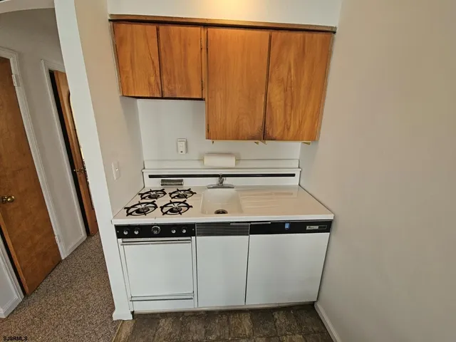 $149,000 | 132 South Providence Avenue, Unit 220, Atlantic City, NJ 08401