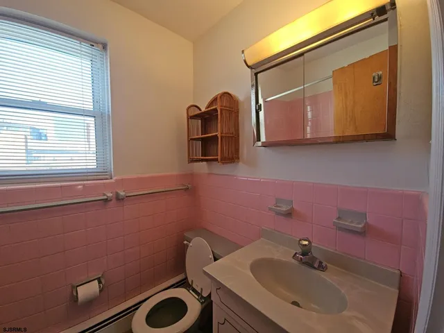 $149,000 | 132 South Providence Avenue, Unit 220, Atlantic City, NJ 08401