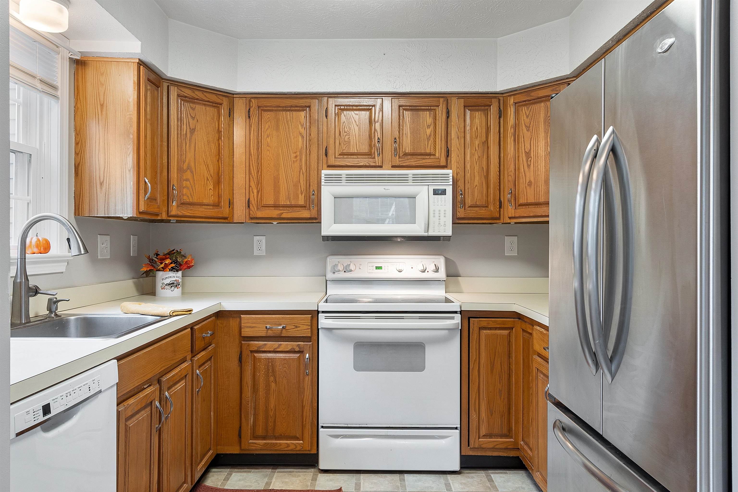 37 Riviera Road, Unit 37 Hudson, NH 03051 - Photo 36 of 40 Gallery Image 36