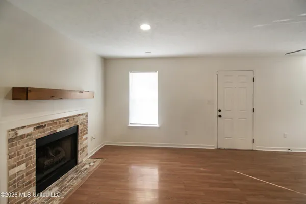 $1,850 | 340 North Grove Circle, Brandon, MS 39047