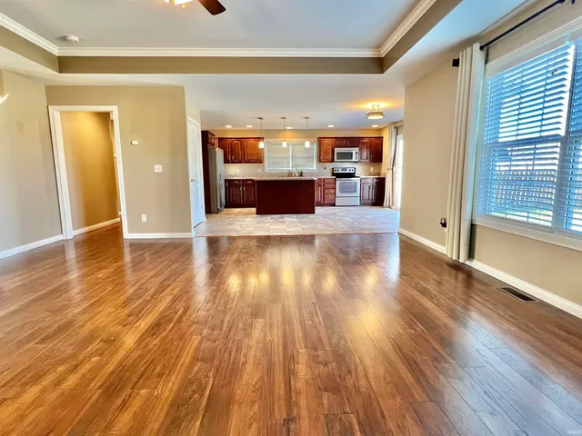 $349,900 | 8444 Lancaster Drive, Newburgh, IN 47630