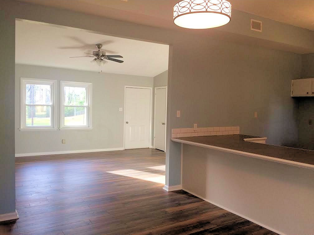 800 Bellevue Street Clinton, MS 39056 - Photo 2 of 15 Photo 2