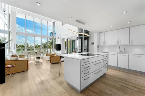 $4,650,000 | 6899 Collins Avenue, Unit 403, Miami Beach, FL 33141