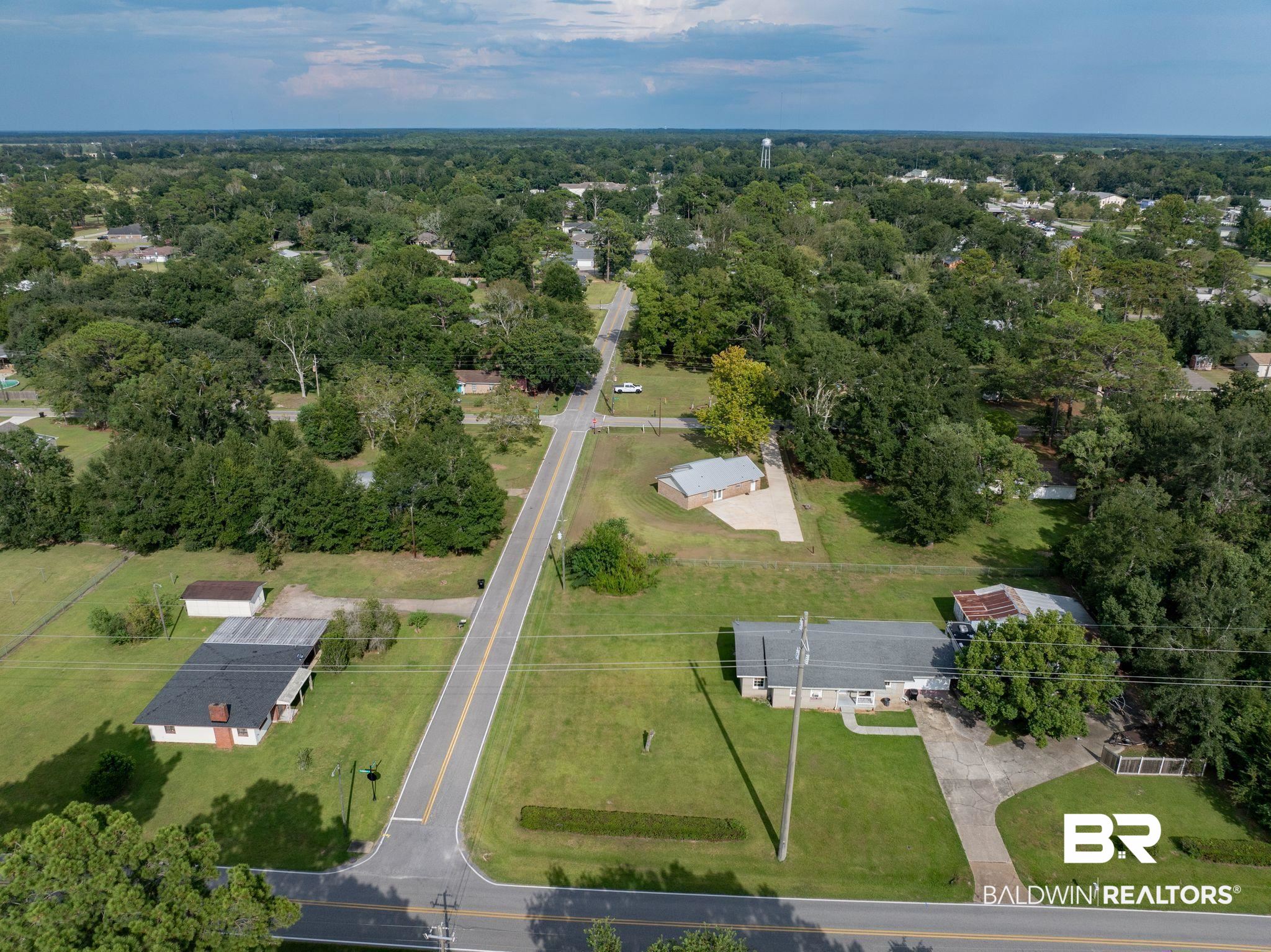 1107 North Oak Street Loxley, AL 36551 - Photo 32 of 40 Drone / aerial view