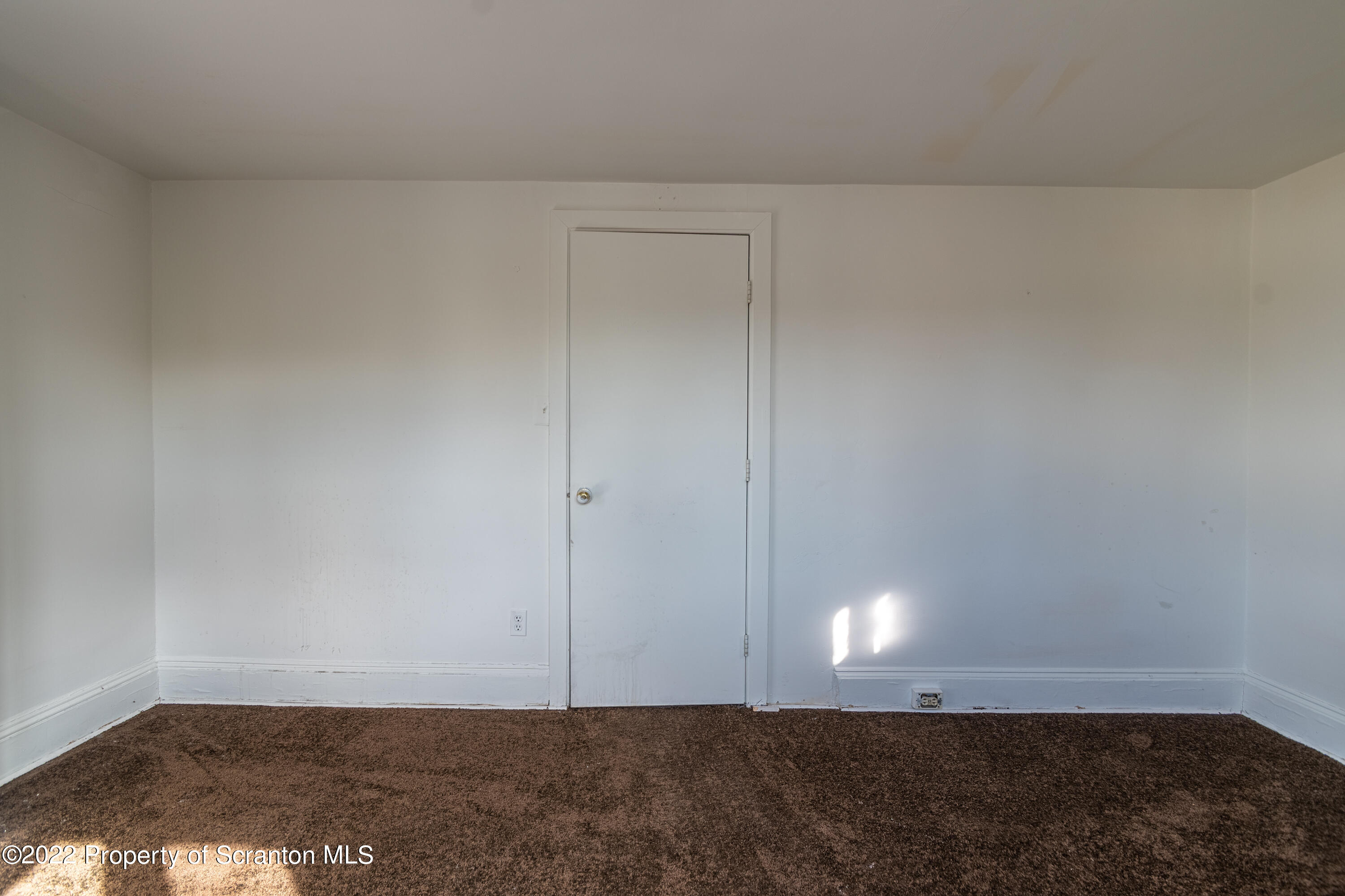 1509 Prospect Avenue Scranton, PA 18505 - Photo 7 of 28