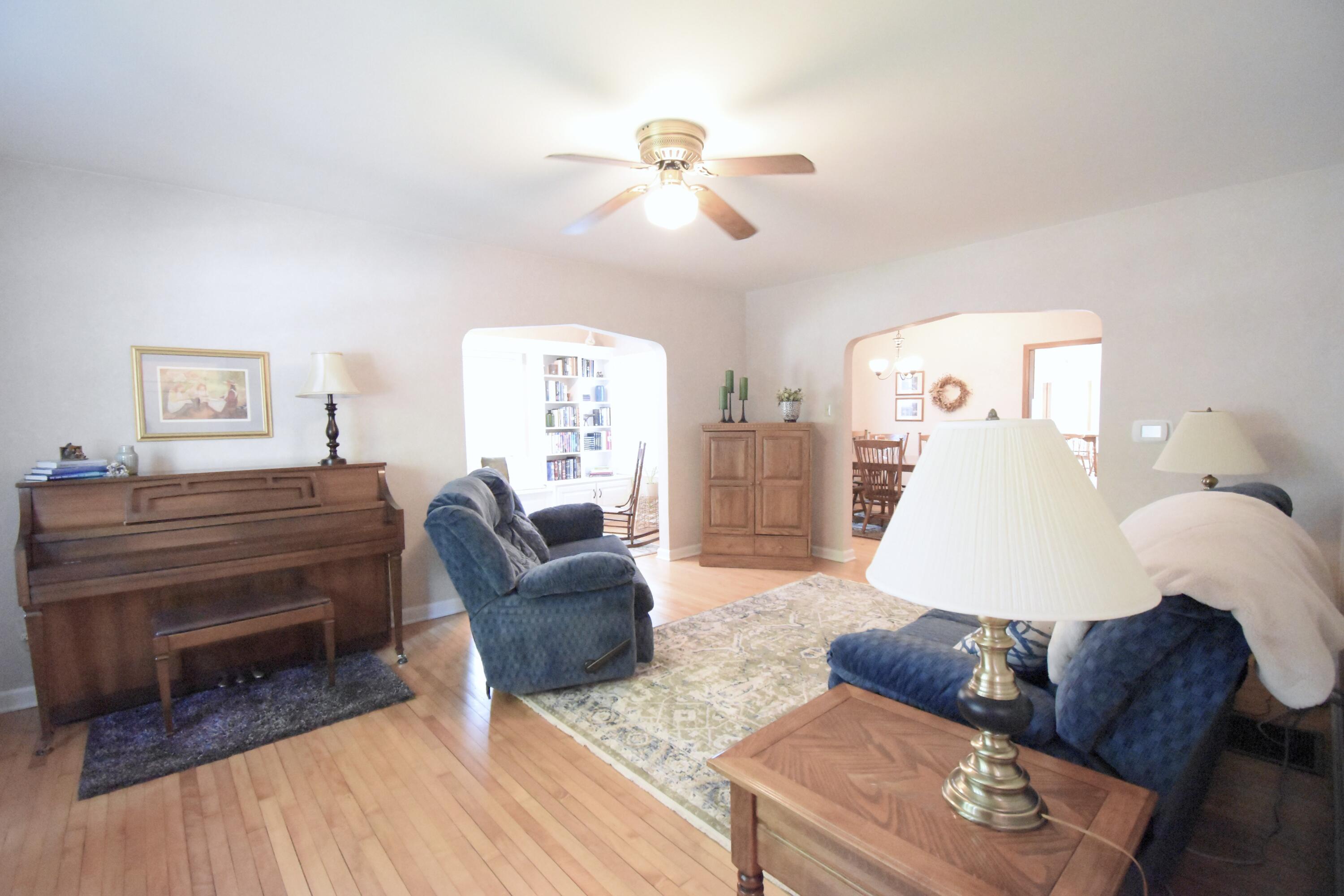 407 West Jackson Street Rensselaer, IN 47978 - Photo 8 of 60 3000x2000