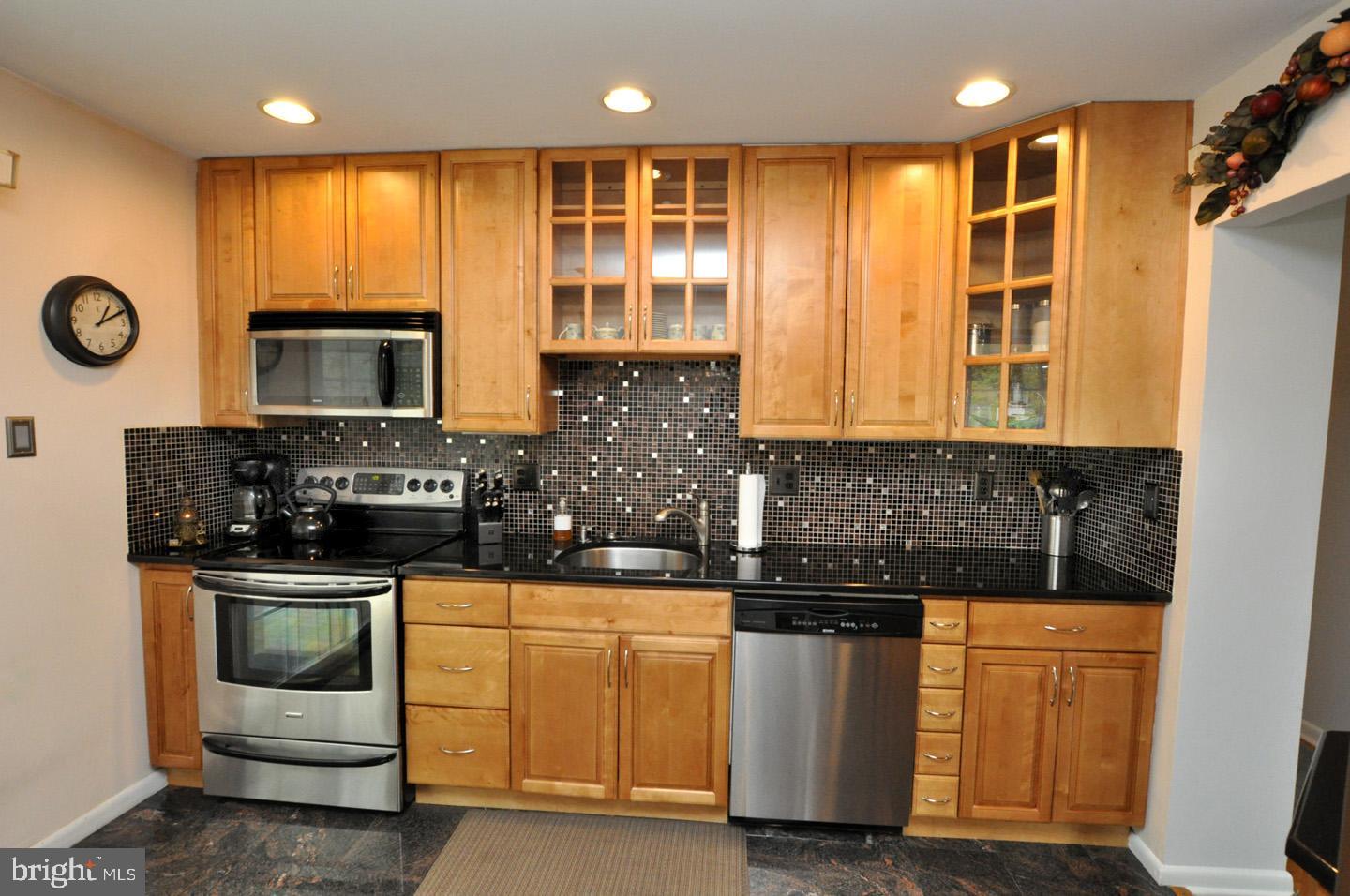 49 Clemson Road Cherry Hill, NJ 08034 - Photo 7 of 32