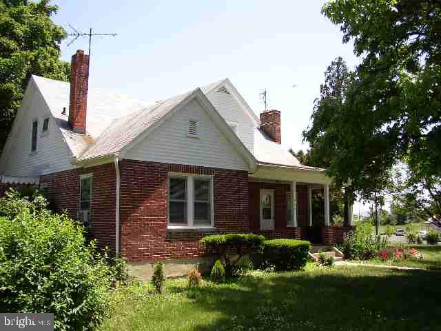 909 Cavalry Road Carlisle, PA 17013 - Photo 2 of 2 Gallery Image 2