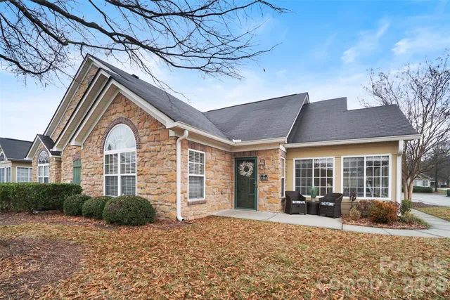 $375,000 | 5518 Prosperity View Drive, Charlotte, NC 28269