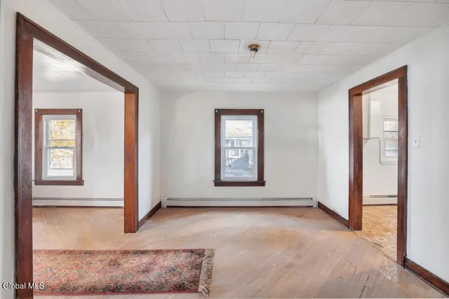 $199,900 | 17 Avenue A, Troy, NY 12182