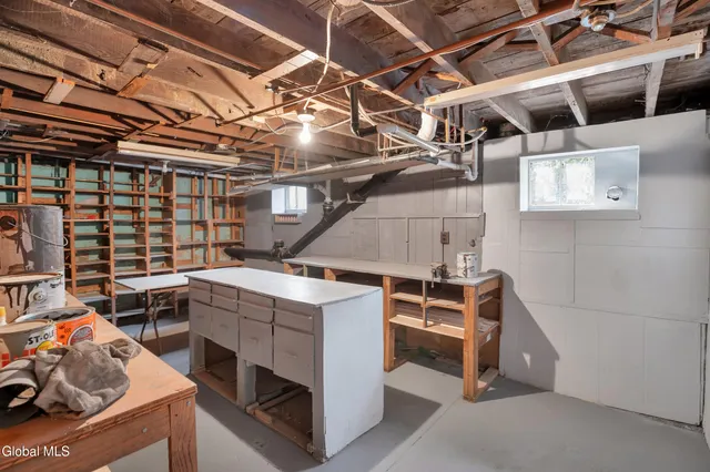 $199,900 | 17 Avenue A, Troy, NY 12182