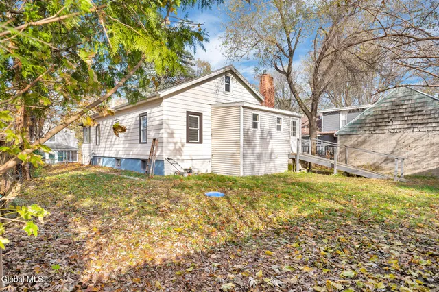 $199,900 | 17 Avenue A, Troy, NY 12182