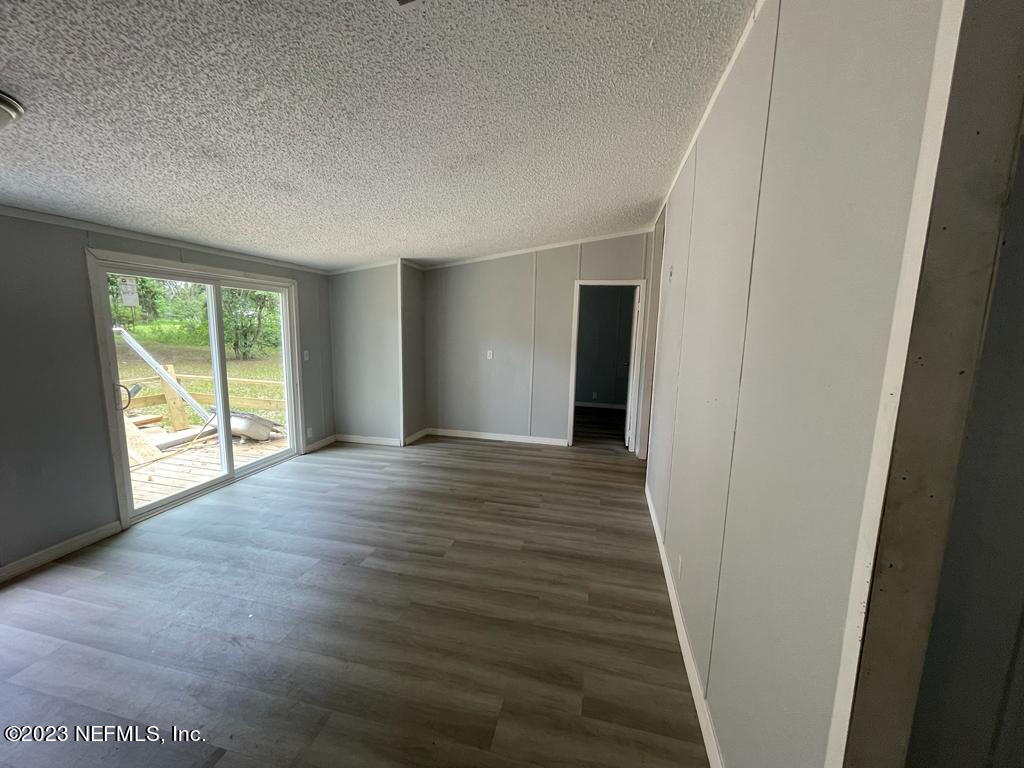 11454 Southwest 92nd Street Hampton, FL 32044 - Photo 16 of 25 15