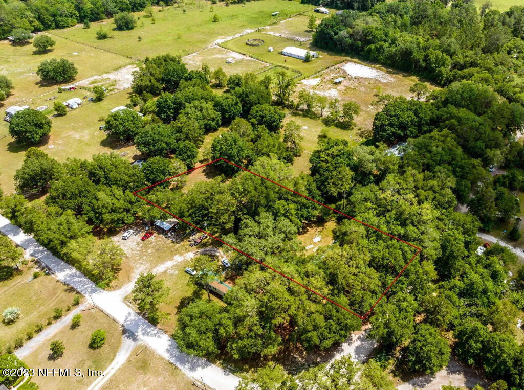 11454 Southwest 92nd Street Hampton, FL 32044 - Photo 3 of 25 01