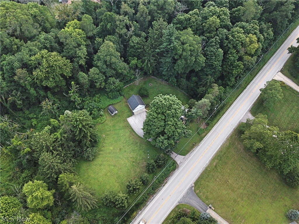 8383 Kinsman Road Novelty, OH 44072 - Photo 20 of 23