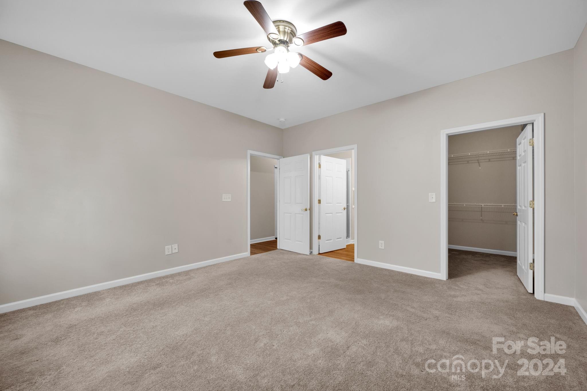 866 Ledgestone Court Tega Cay, SC 29708 - Photo 26 of 37 Gallery Image 26