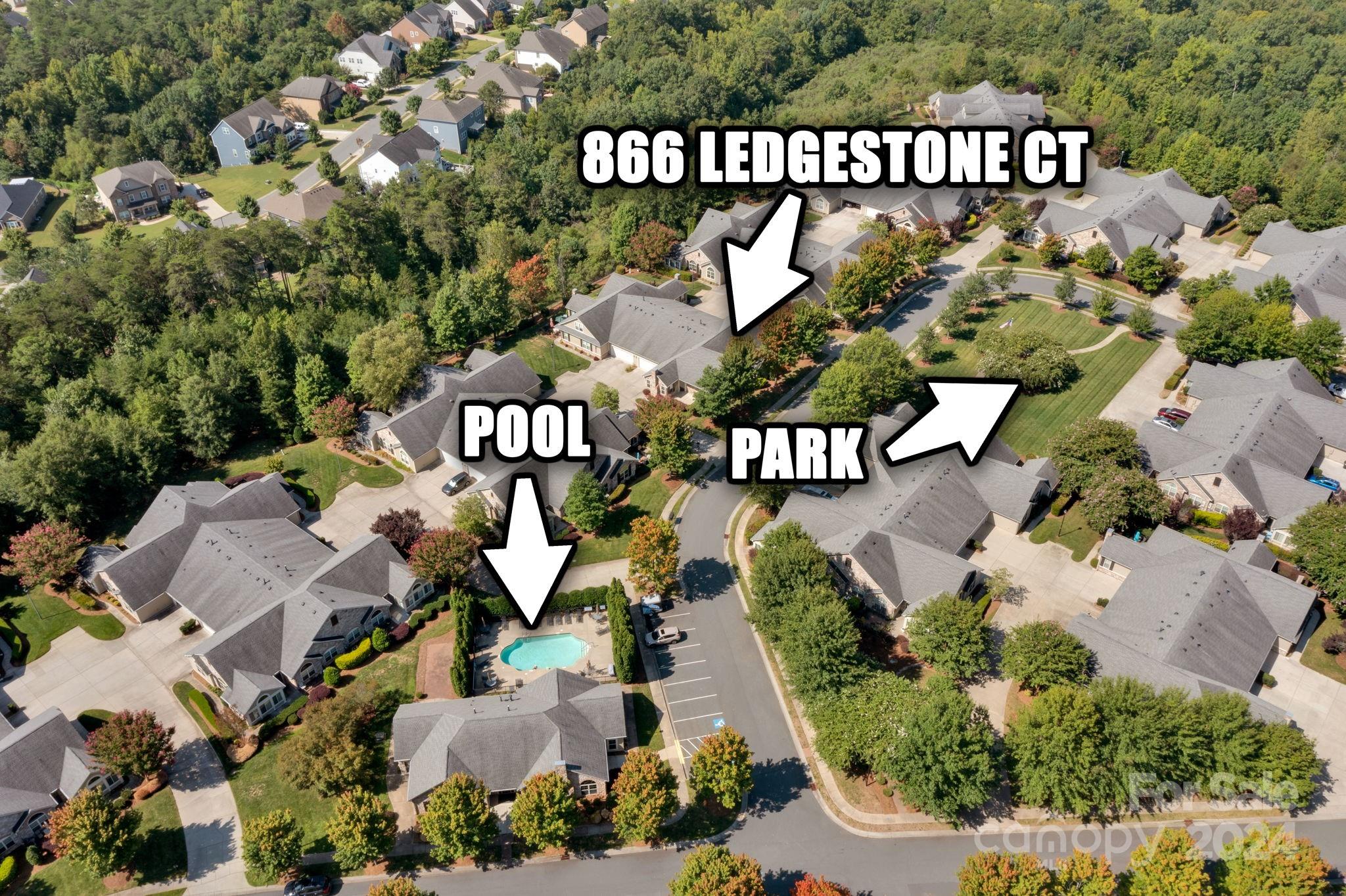 866 Ledgestone Court Tega Cay, SC 29708 - Photo 3 of 37 Gallery Image 3