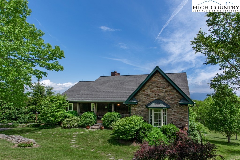 339 Twin Ponds Road Banner Elk, NC 28604 - Photo 1 of 29