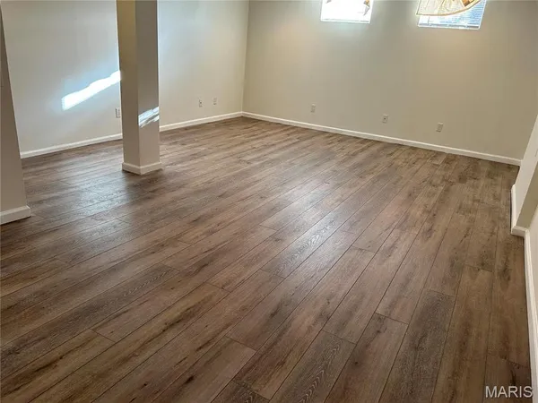 $2,650 | 11011 Fawnhaven Drive, St. Louis, MO 63126