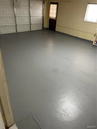$2,650 | 11011 Fawnhaven Drive, St. Louis, MO 63126