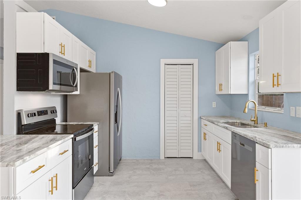 17376 Georgia Road Fort Myers, FL 33967 - Photo 12 of 26 Gallery Image 12