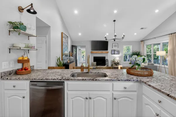 $1,150,000 | 1526 Regimental Lane, Johns Island, SC 29455