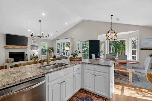 $1,150,000 | 1526 Regimental Lane, Johns Island, SC 29455