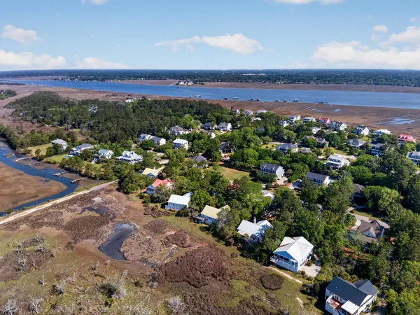 $1,150,000 | 1526 Regimental Lane, Johns Island, SC 29455