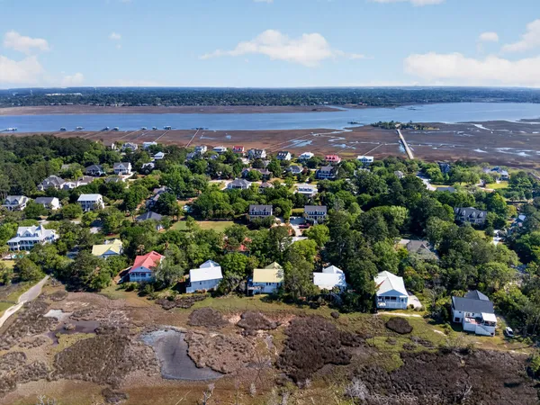 $1,150,000 | 1526 Regimental Lane, Johns Island, SC 29455