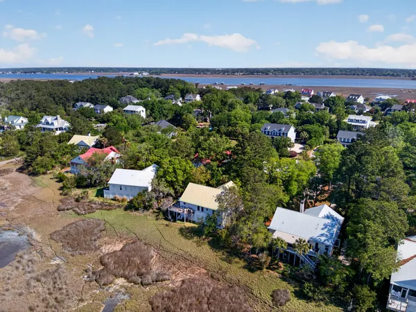 $1,150,000 | 1526 Regimental Lane, Johns Island, SC 29455