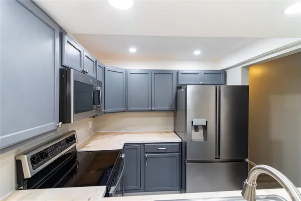 $265,000 | 2929 Southeast Mile Hill Drive, Unit A3, Port Orchard, WA 98366