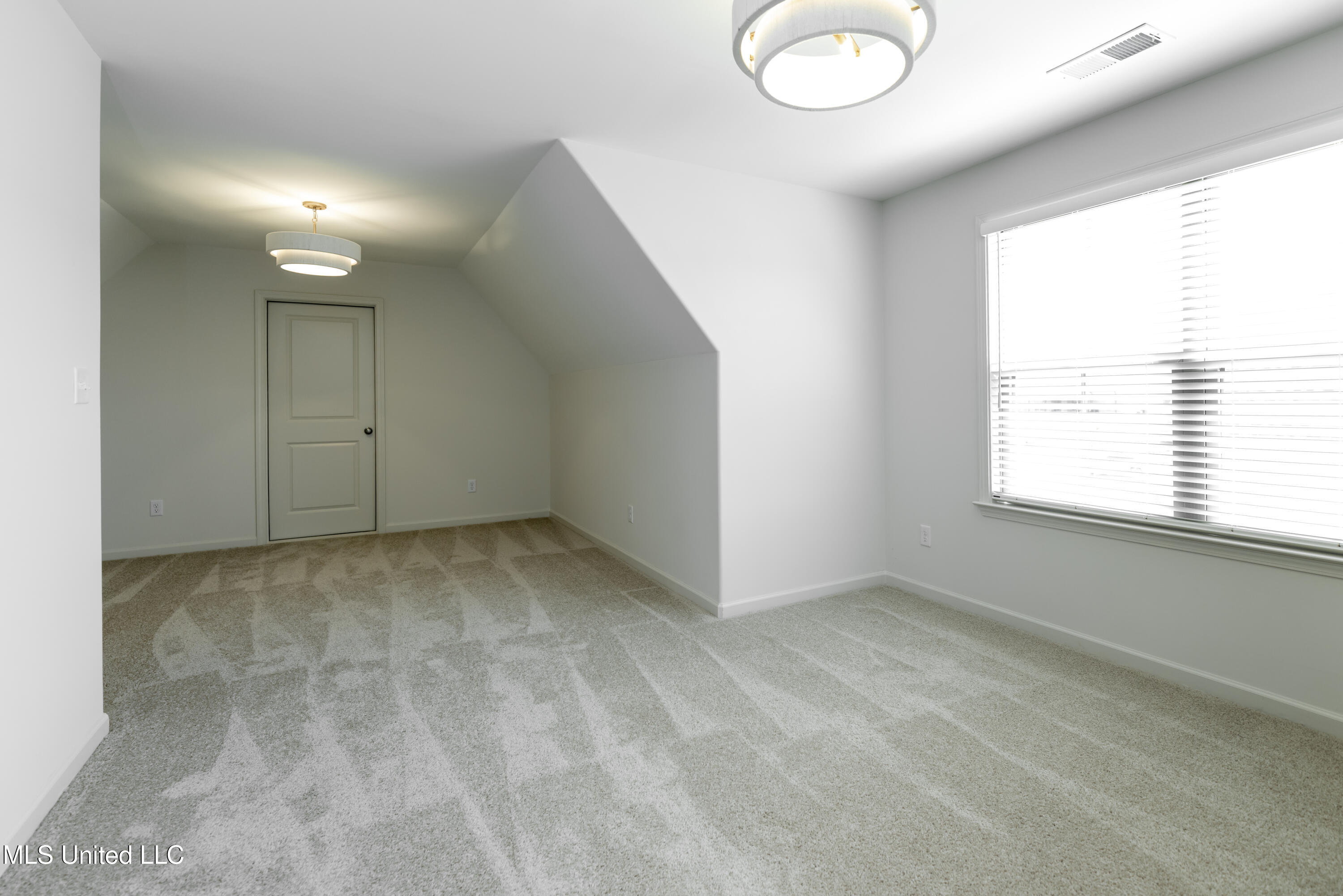 7019 Scarlett Street Olive Branch, MS 38654 - Photo 20 of 32 Bedroom 4