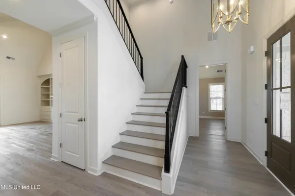 $649,900 | 7019 Scarlett Street, Olive Branch, MS 38654