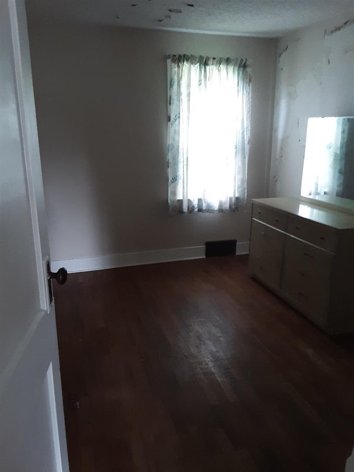 4080 Payne Road Bancroft, MI 48414 - Photo 10 of 10 31378086-9.JPG