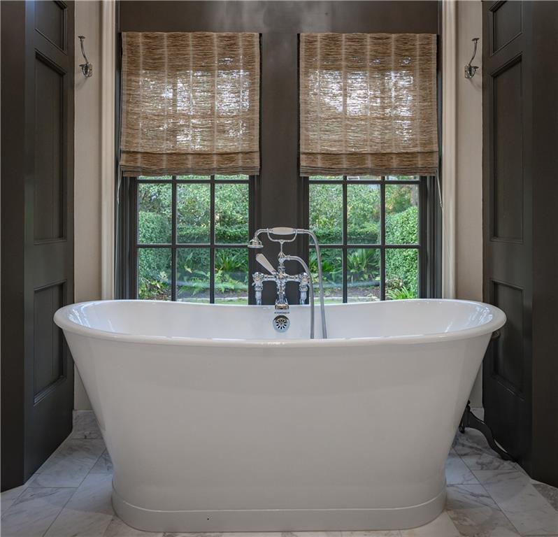 2979 Ridgewood Road Northwest Atlanta, GA 30327 - Photo 25 of 43