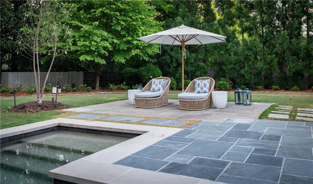 2979 Ridgewood Road Northwest Atlanta, GA 30327 - Photo 35 of 43