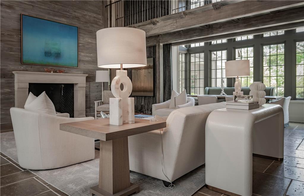 2979 Ridgewood Road Northwest Atlanta, GA 30327 - Photo 10 of 43