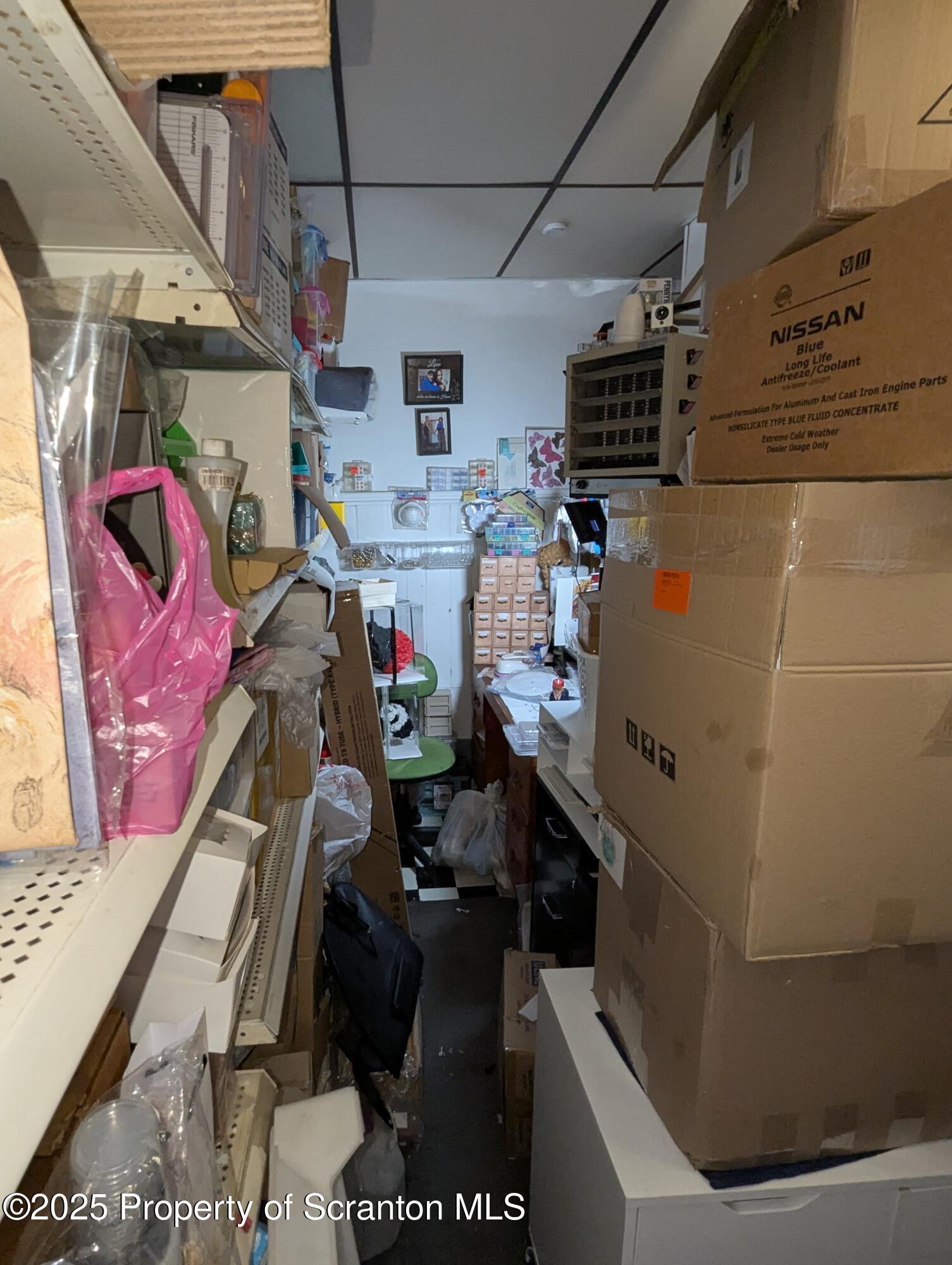 846 Capouse Avenue Scranton, PA 18509 - Photo 18 of 35 a storage room