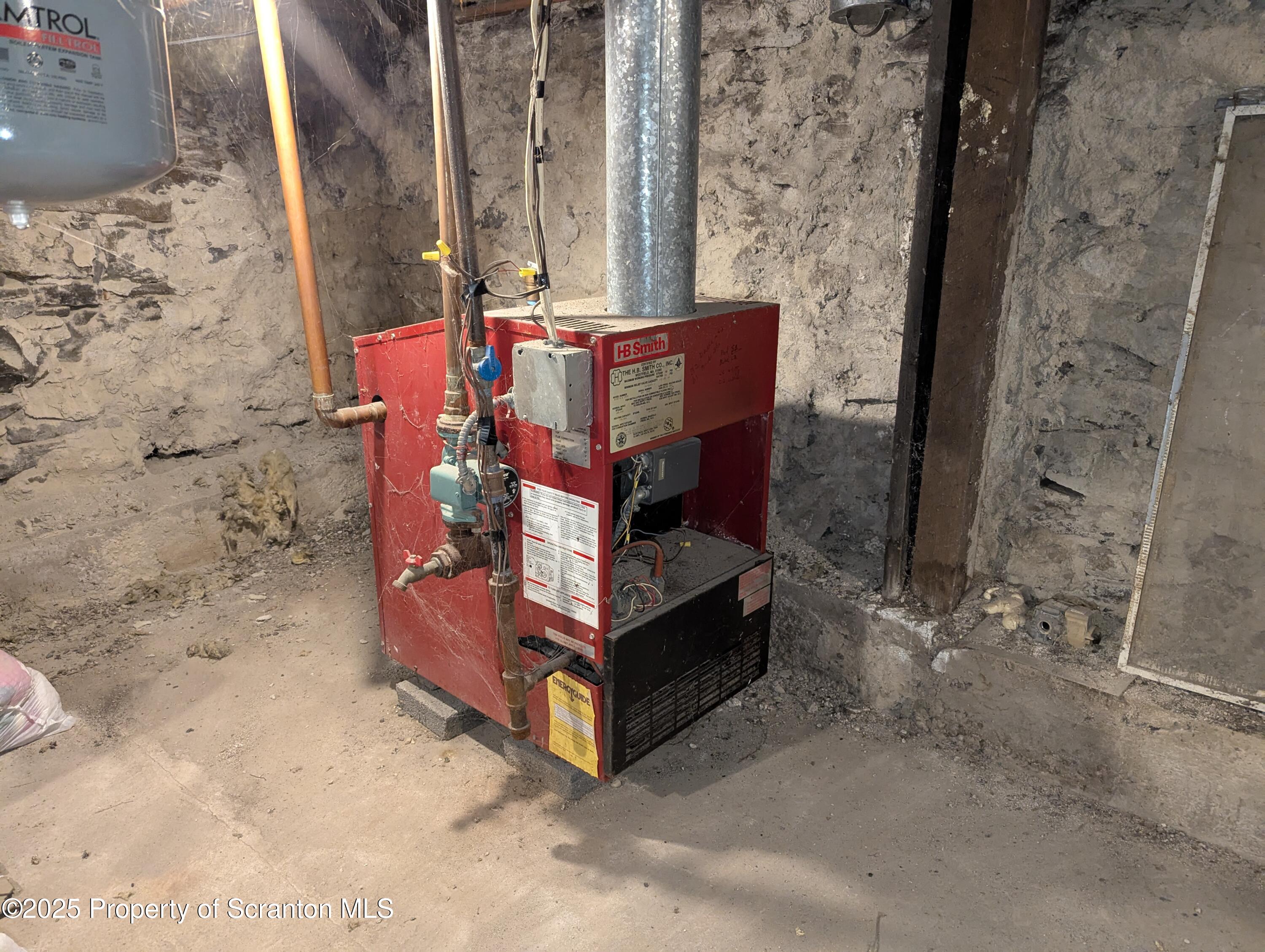 846 Capouse Avenue Scranton, PA 18509 - Photo 34 of 35