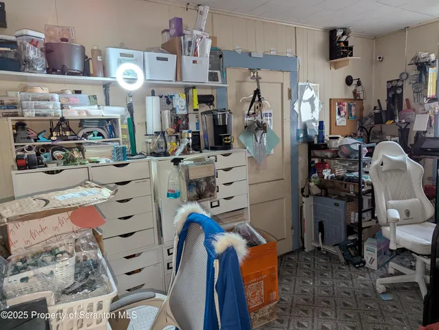 a view of walk in closet